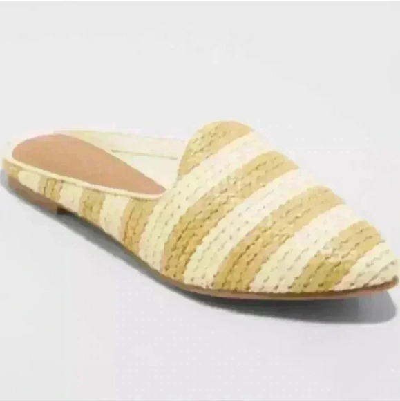 New W/O Tag Universal Thread Women's Beige & Violet Mules Memory Foam Size 8 - Picture 1 of 8